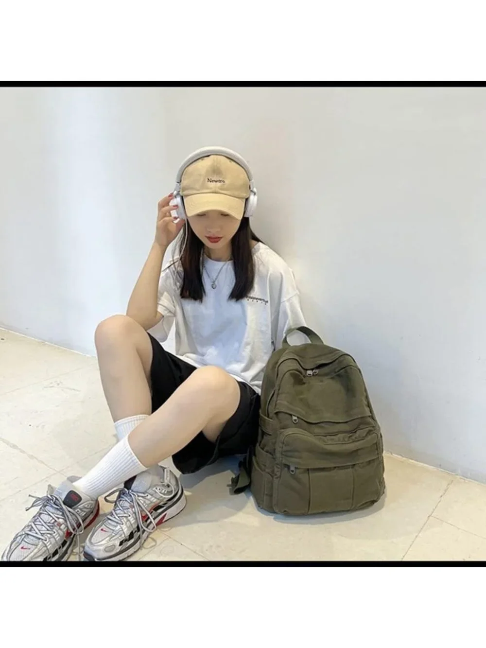Stylish Vintage Green Canvas Laptop Backpack for Women | Travel & School Use